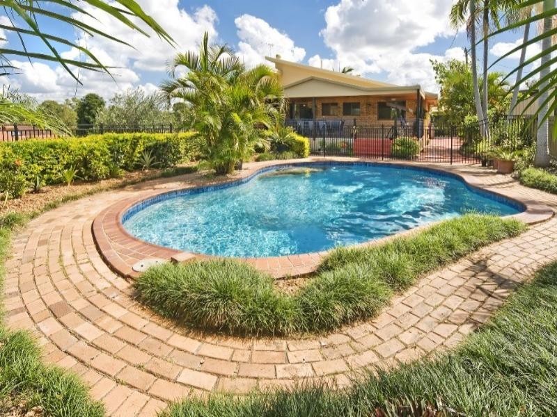 29 Blackthorn Crescent, Shailer Park QLD 4128