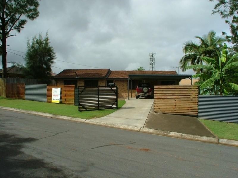 15 Jamberoo Street, Springwood QLD 4127