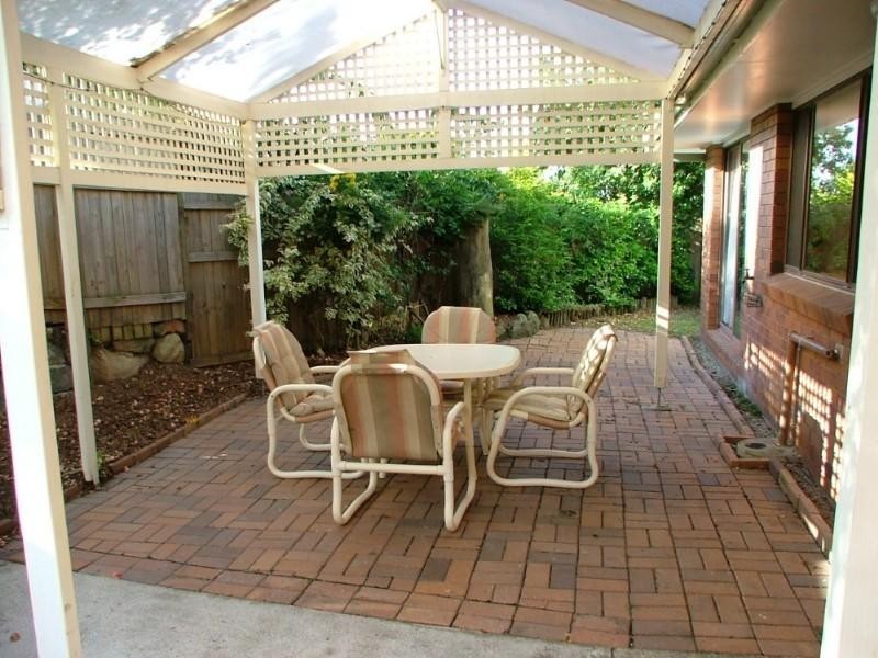 20 Knightsbridge Crescent, Rochedale South QLD 4123