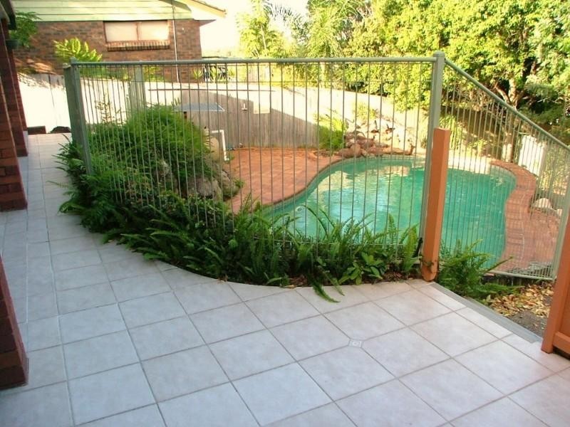 20 Knightsbridge Crescent, Rochedale South QLD 4123