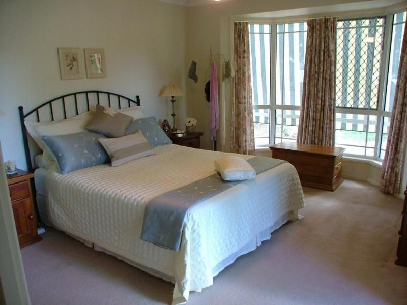 2 Andree Place, Wishart QLD 4122