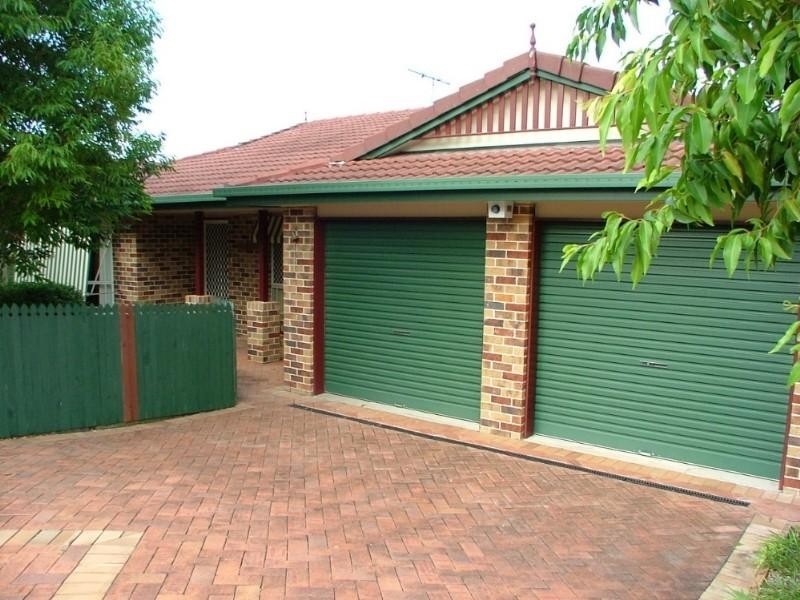 2 Andree Place, Wishart QLD 4122