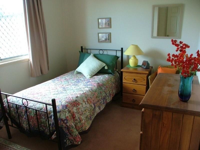 2 Andree Place, Wishart QLD 4122