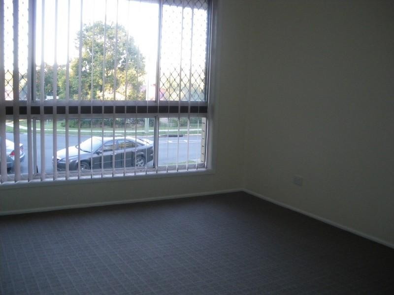 8 Belconnen Street, Rochedale South QLD 4123