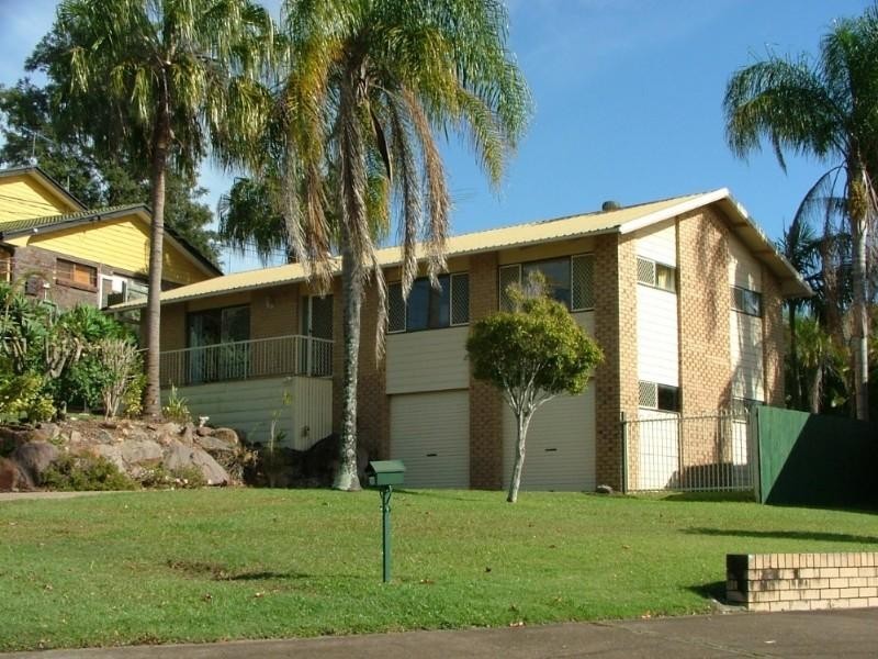 24 Knightsbridge Crescent, Rochedale South QLD 4123