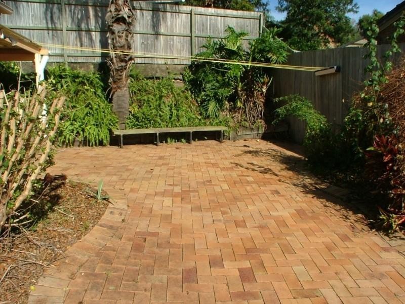 24 Knightsbridge Crescent, Rochedale South QLD 4123