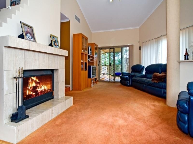 3/7 Salamander Place, Rochedale South QLD 4123