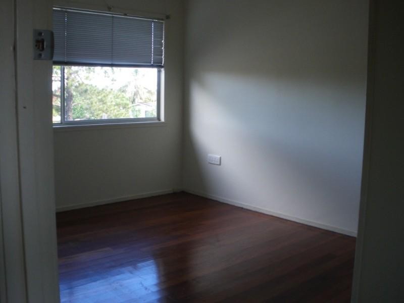 12 Paradise Road, Slacks Creek QLD 4127