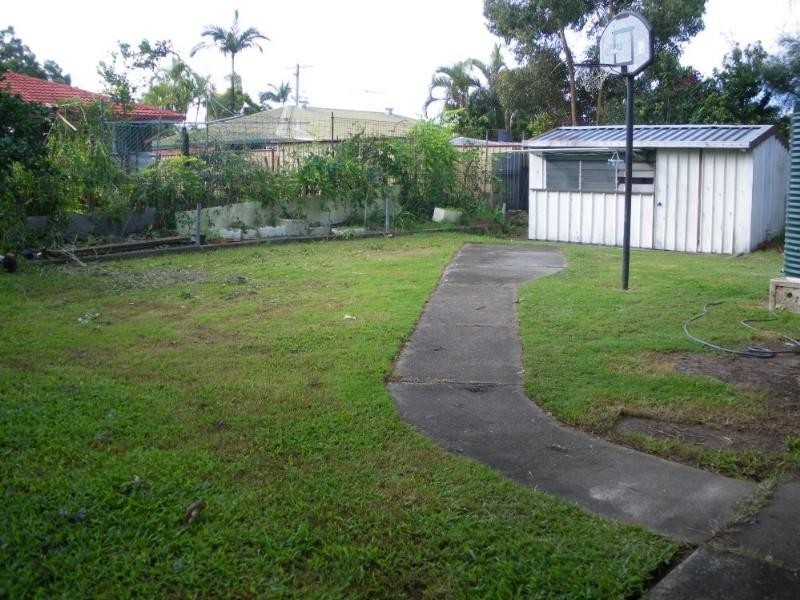 12 Paradise Road, Slacks Creek QLD 4127