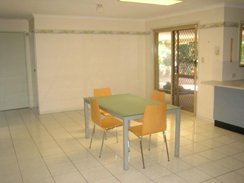 Tanah Merah QLD 4128