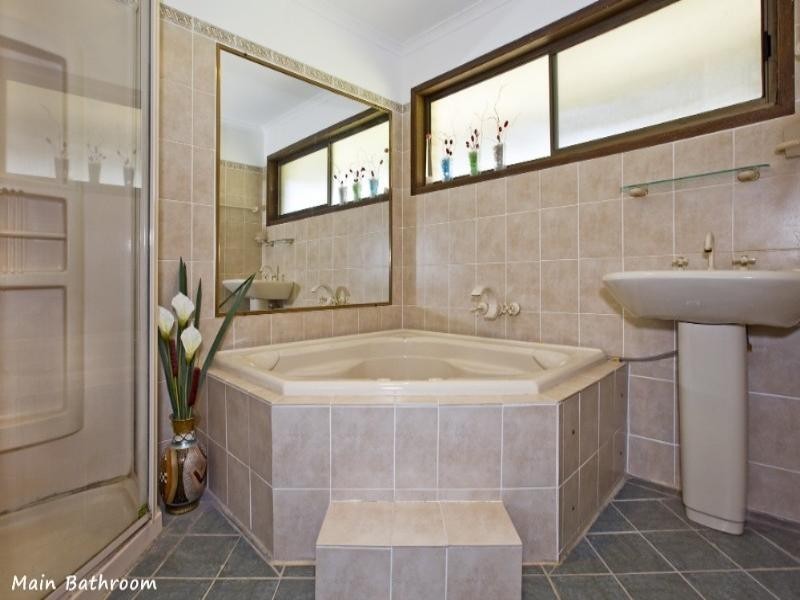 43 Greenview Avenue, Rochedale South QLD 4123