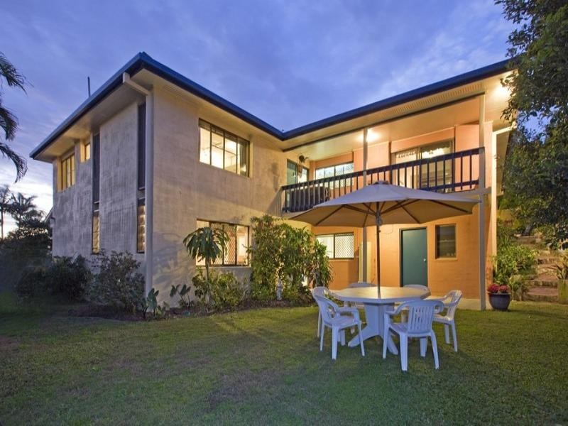 3 Vicki Place, Wishart QLD 4122