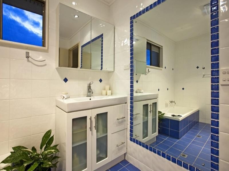 3 Vicki Place, Wishart QLD 4122