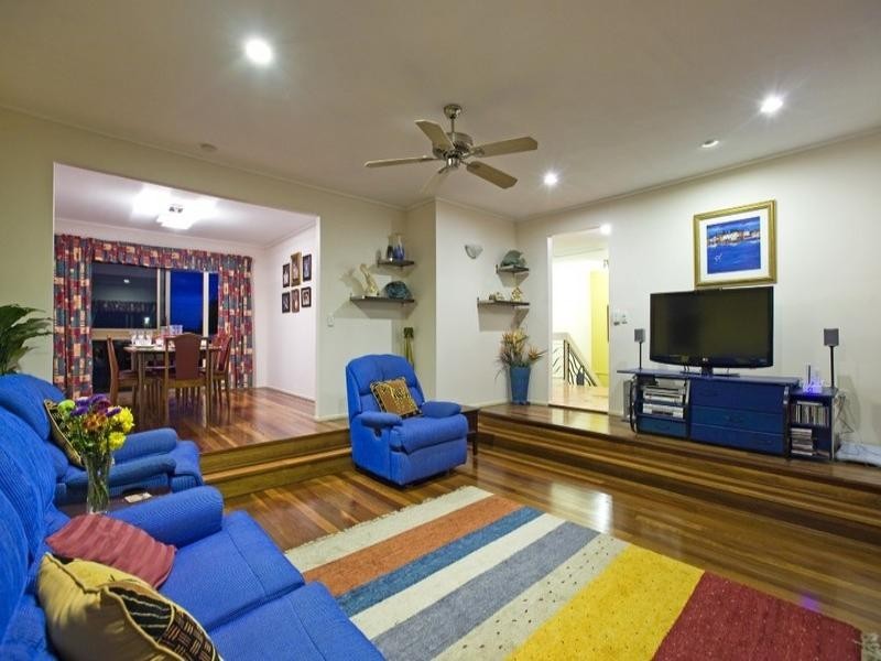 3 Vicki Place, Wishart QLD 4122