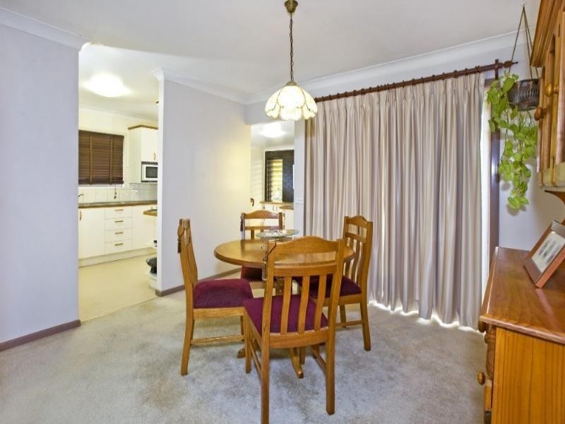 9 Narelle Crescent, Rochedale South QLD 4123