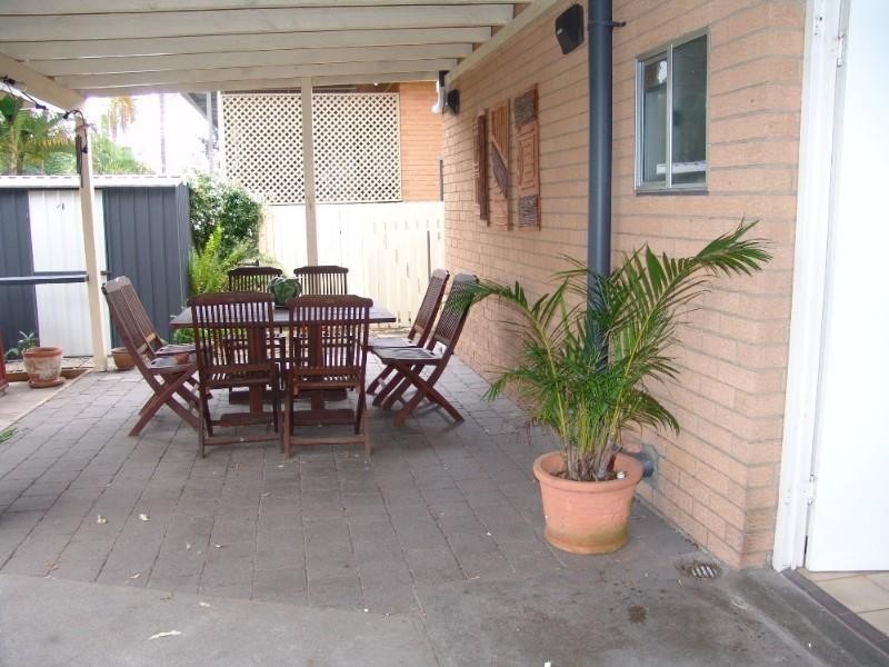 9 Narelle Crescent, Rochedale South QLD 4123