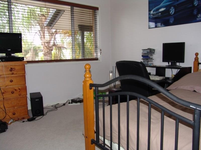 9 Narelle Crescent, Rochedale South QLD 4123