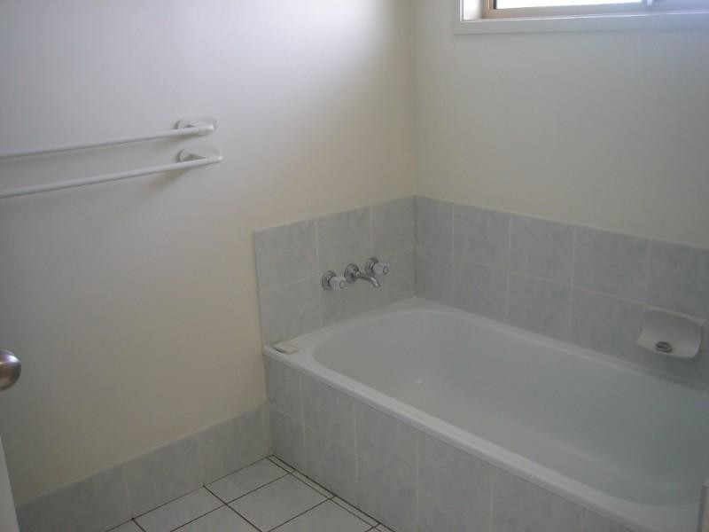 Tanah Merah QLD 4128