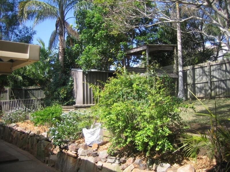 Tanah Merah QLD 4128