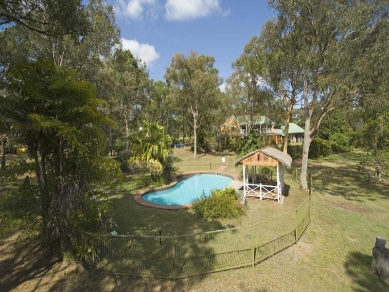 51 Oakridge Street, Burbank QLD 4156