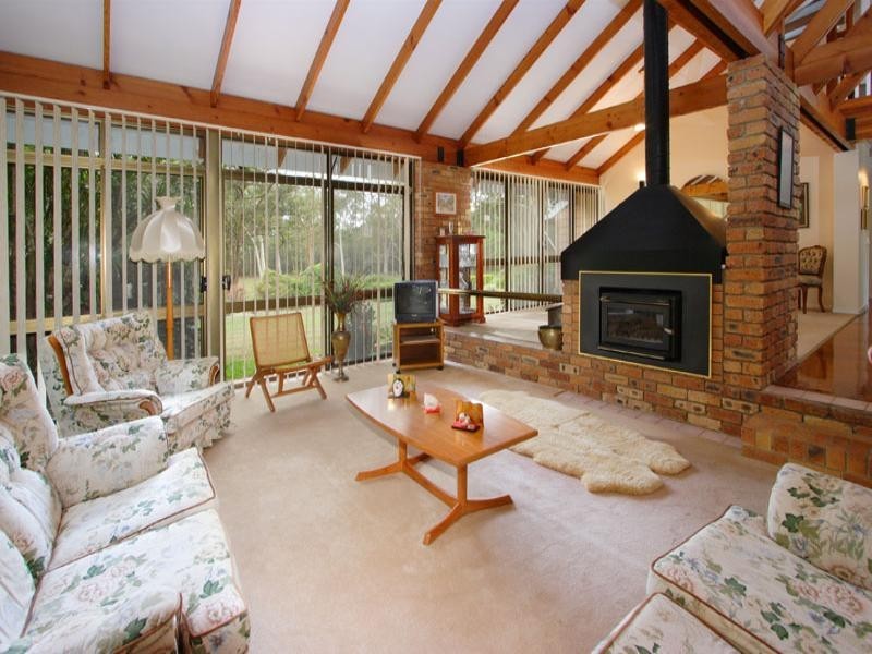 51 Oakridge Street, Burbank QLD 4156