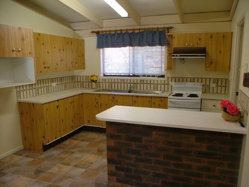 5 Jemalong Court, Springwood QLD 4127