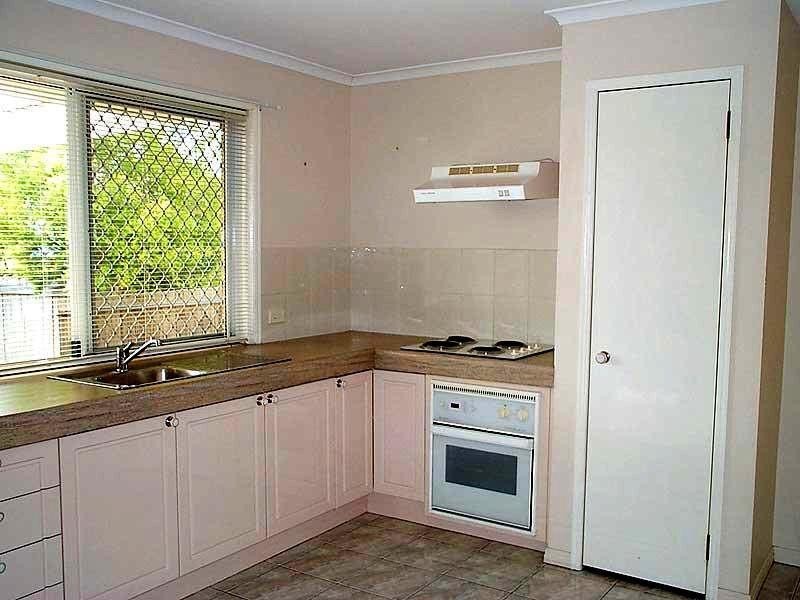 6 Elwyn Court, Springwood QLD 4127