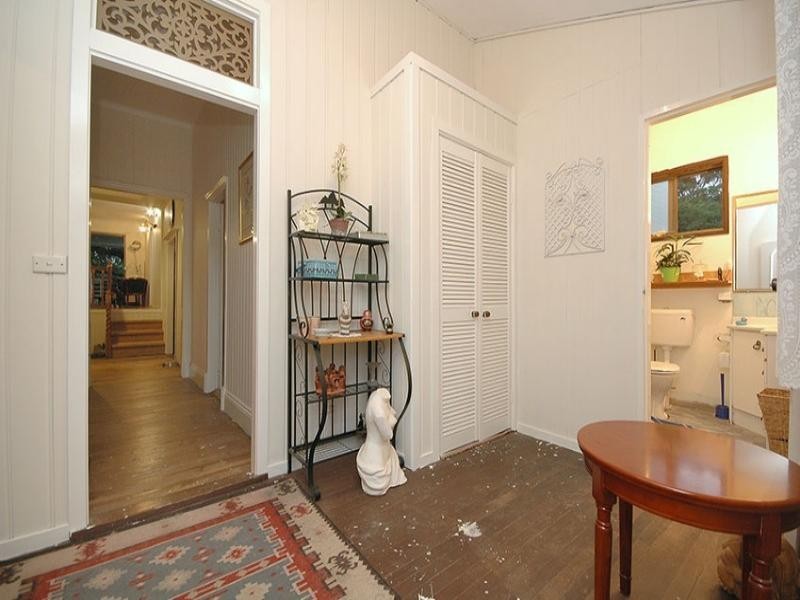 53 Palm Avenue, Holland Park West QLD 4121