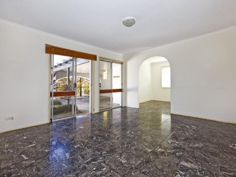 65 Jardine Drive, Springwood QLD 4127