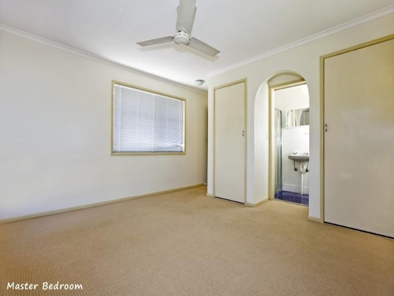 65 Jardine Drive, Springwood QLD 4127