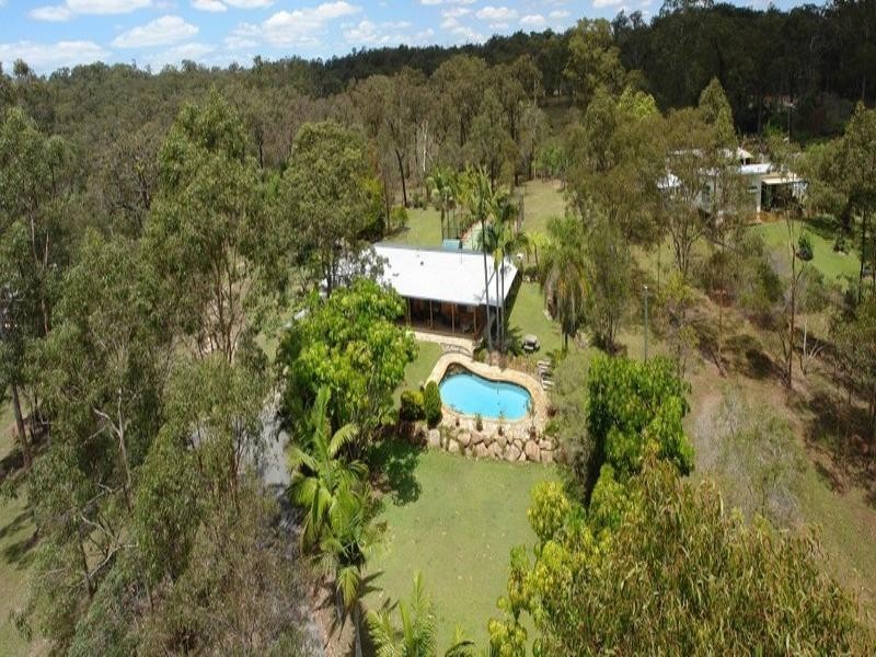 33 Leacroft Road, Burbank QLD 4156