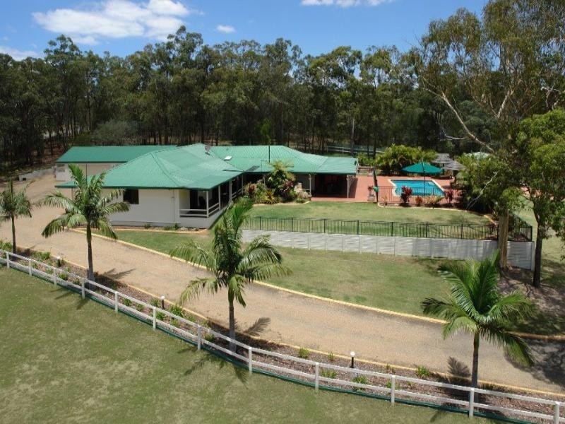 102 Alperton Road, Burbank QLD 4156