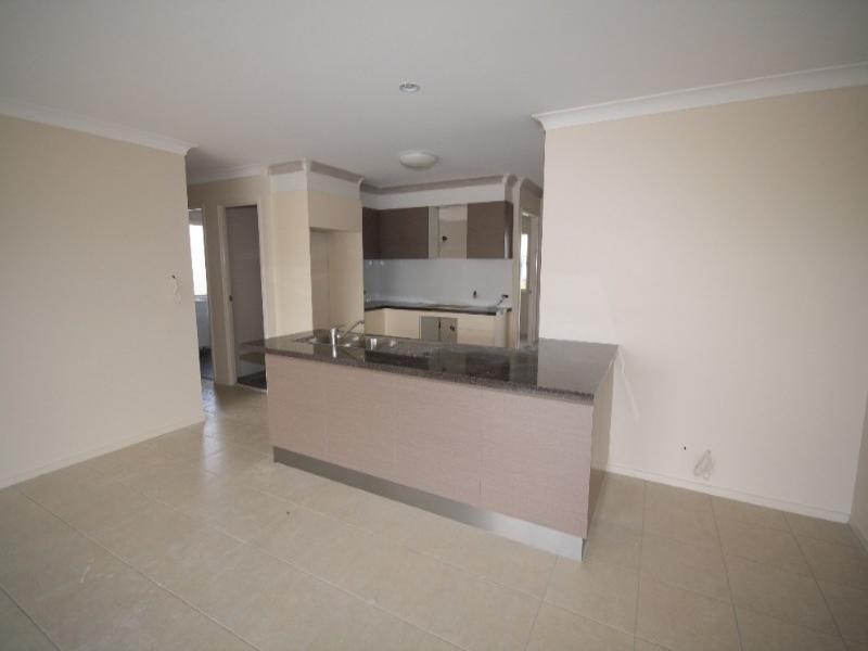 52 River Park Drive, Loganholme QLD 4129