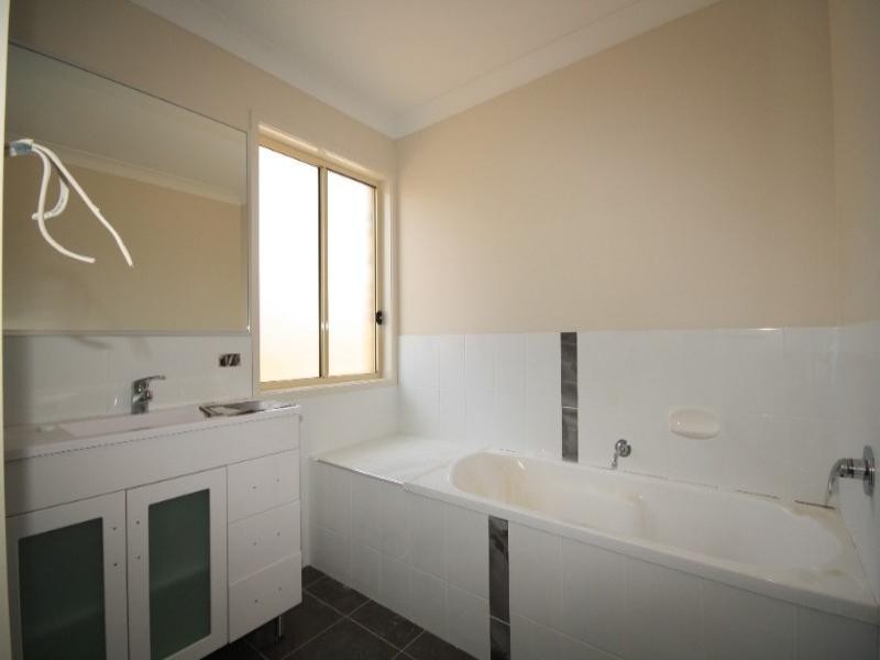 52 River Park Drive, Loganholme QLD 4129