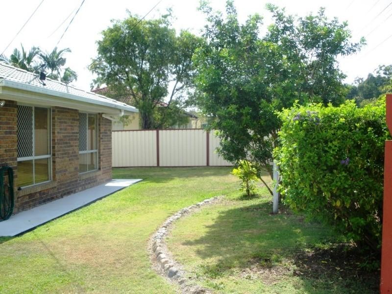 6 Macbeth Court, Kingston QLD 4114