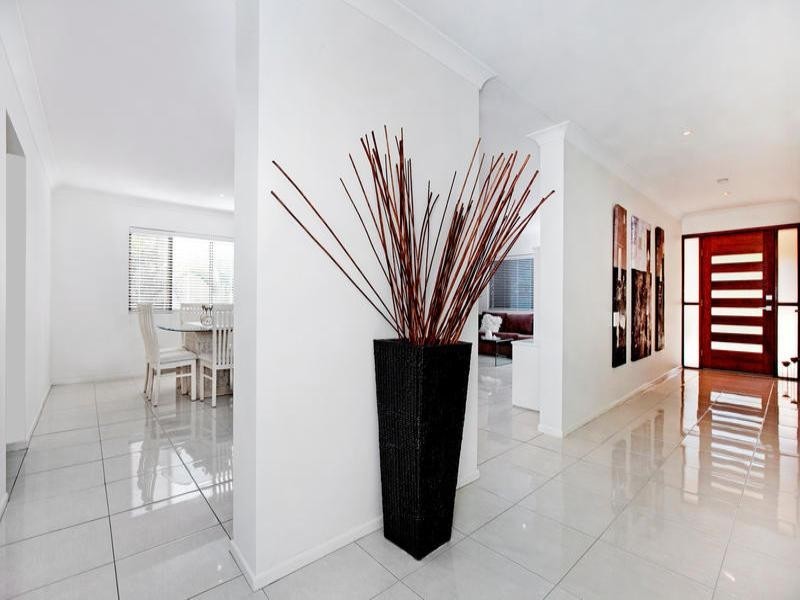 8 Stannard Street, Rochedale South QLD 4123