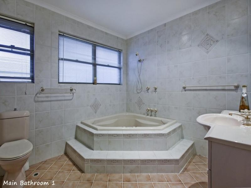 28 Firelight Street, Sunnybank Hills QLD 4109