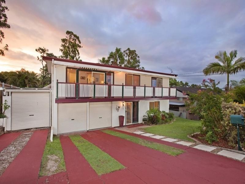 9 Torview Street, Rochedale South QLD 4123