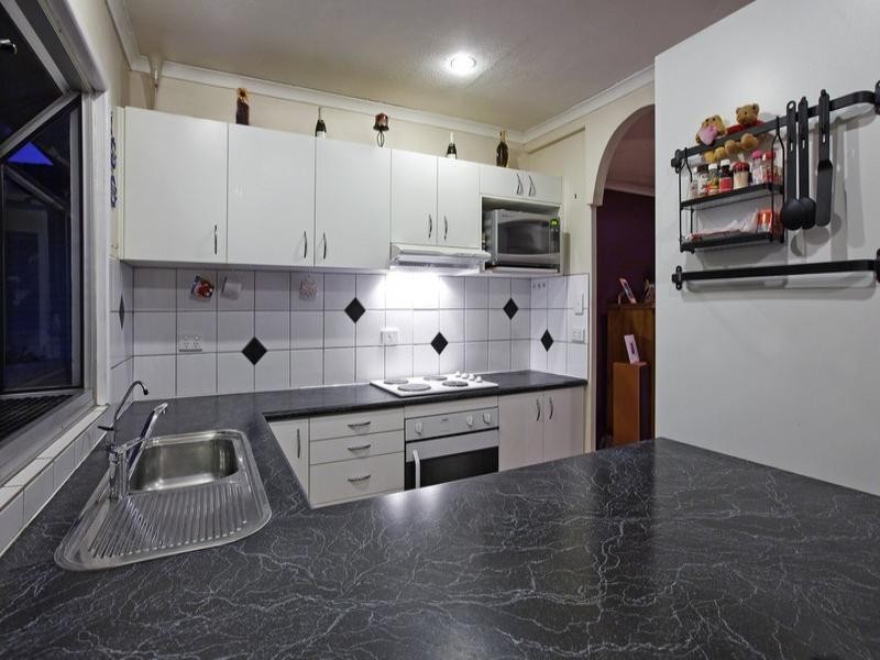 9 Torview Street, Rochedale South QLD 4123