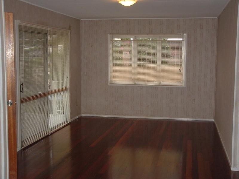 33 Binnalong Street, Rochedale South QLD 4123