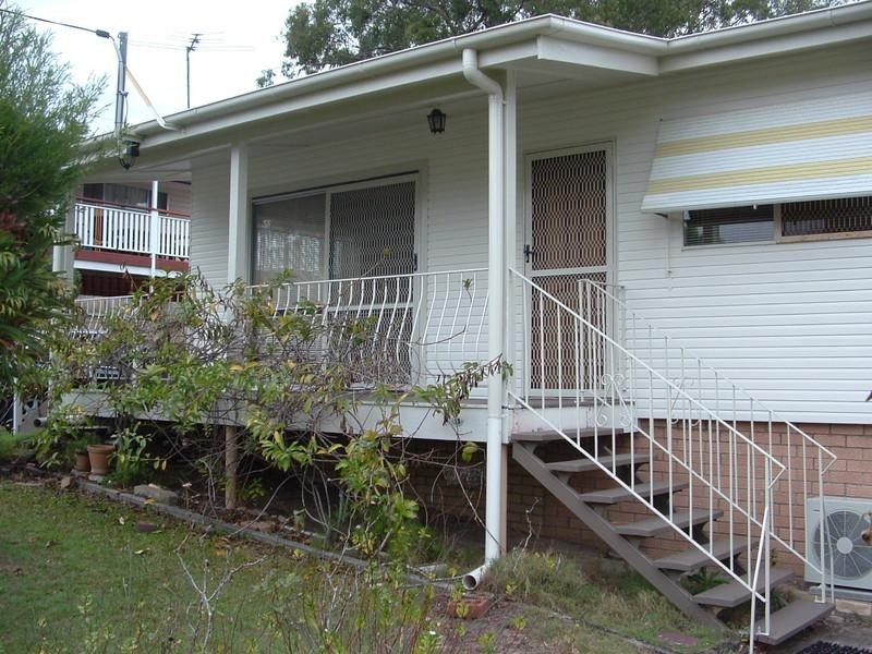 33 Binnalong Street, Rochedale South QLD 4123