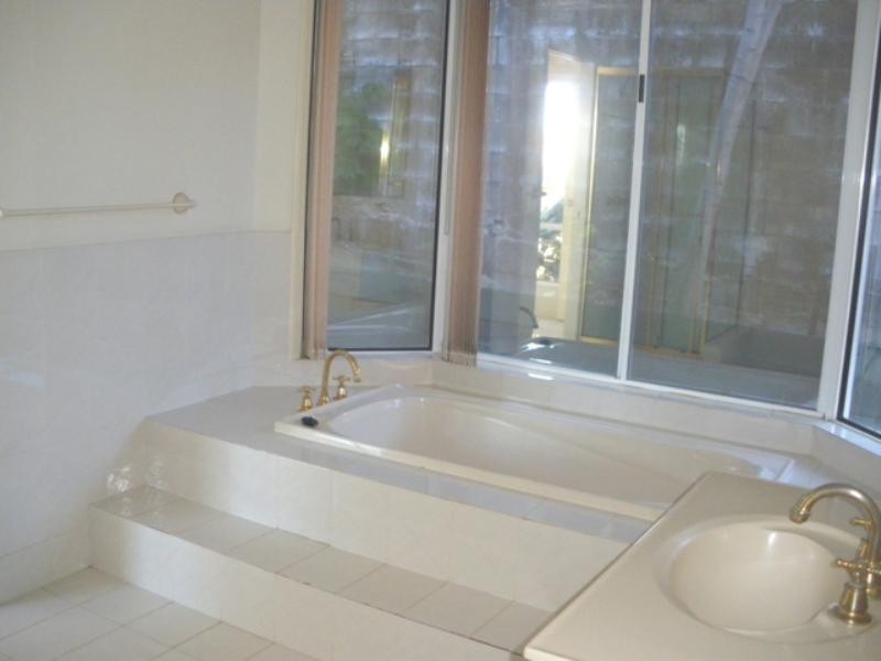 7 St Ives Court, Rochedale South QLD 4123