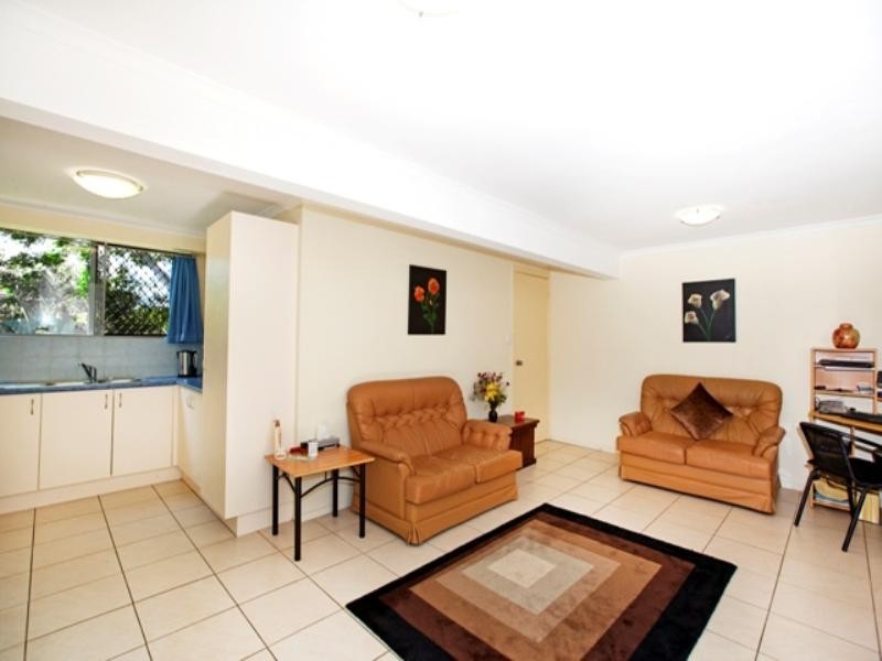 43 Lowry Street, Slacks Creek QLD 4127