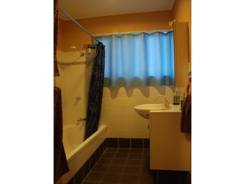 24A St Patrick Avenue, Kuraby QLD 4112