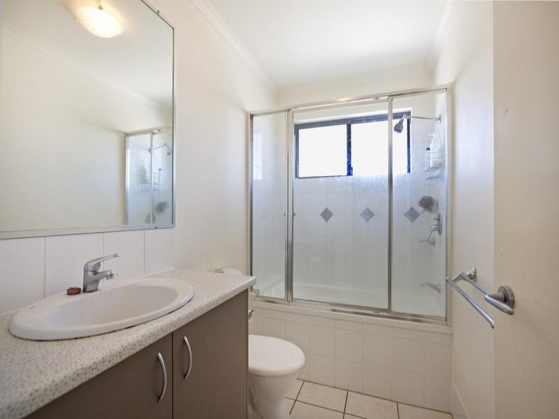 32/44-66 University Drive, Meadowbrook QLD 4131