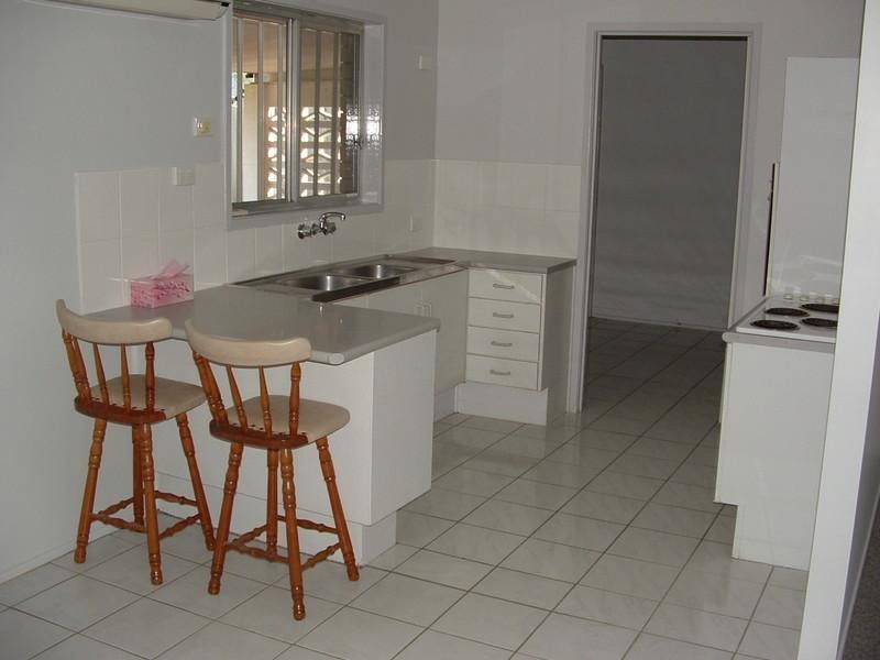 10 Edgeware Drive, Rochedale South QLD 4123