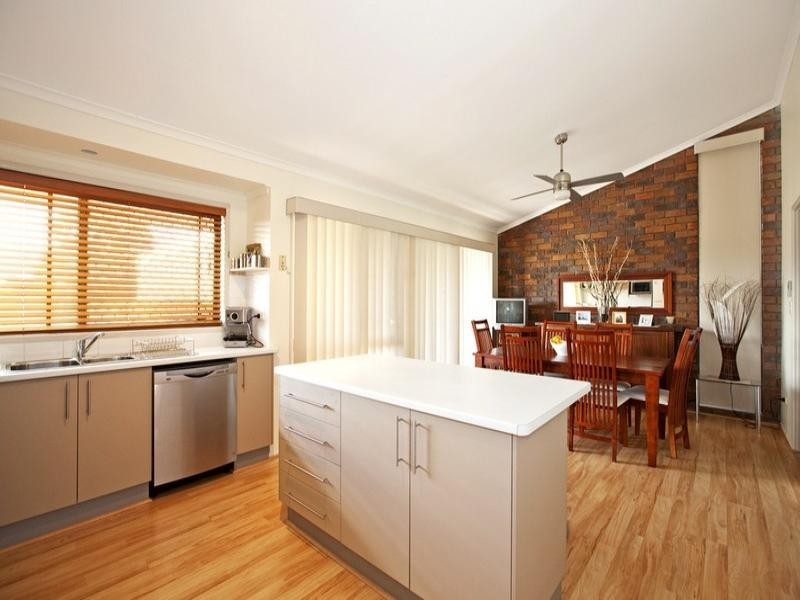 19 Zeeman Street, Rochedale South QLD 4123