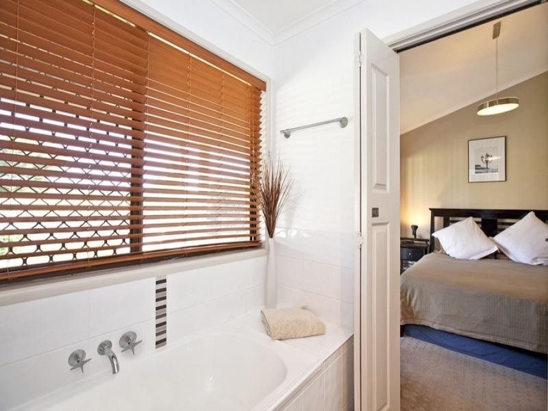 19 Zeeman Street, Rochedale South QLD 4123