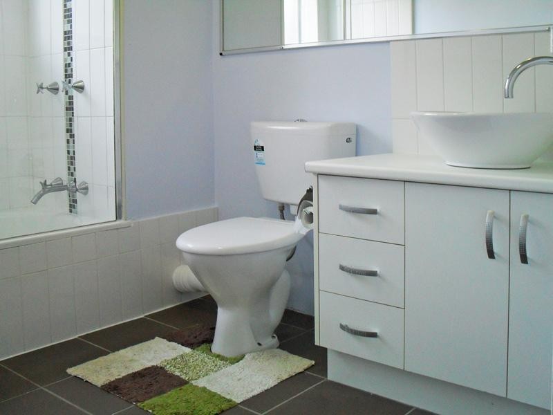 2/19 Woodville Place, Annerley QLD 4103