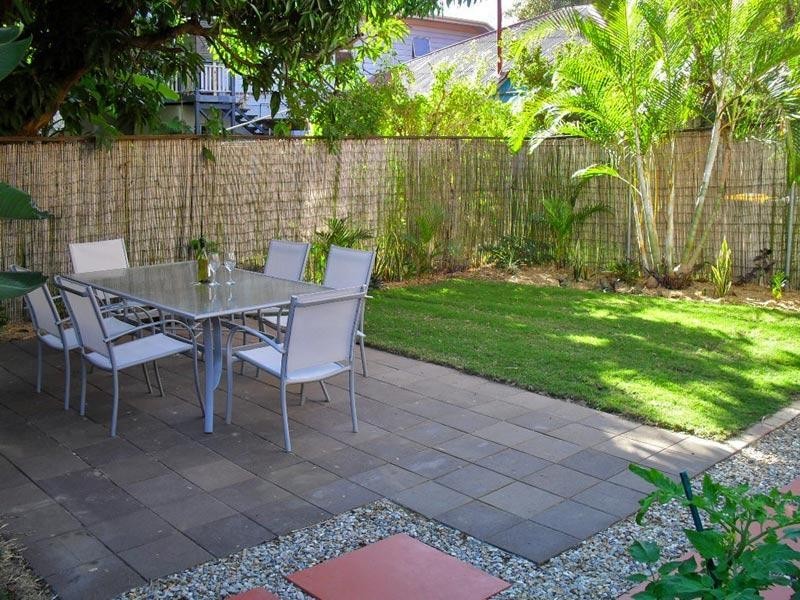 2/19 Woodville Place, Annerley QLD 4103